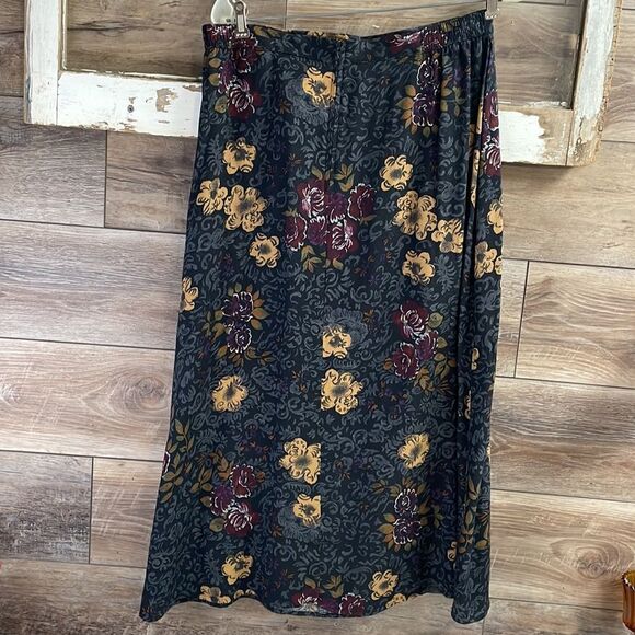 SAG HARBOR  Women’s Petite Skirt Set Size 14P Floral Boho Mature - Picture 7 of 8